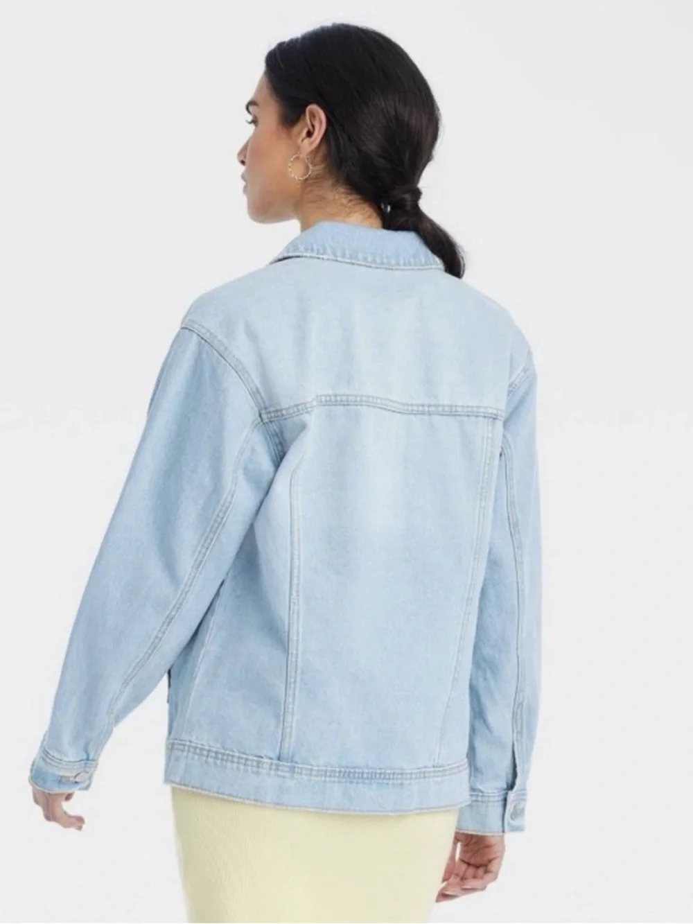 Universal Threads Demin Jacket Light Wash Blue Size Medium
MSRP $40
NWT - Picture 2 of 4